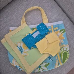 Lilly Pulitzer Blue and Yellow Kids Tote Set